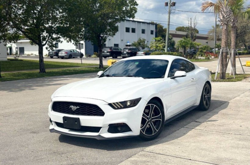 Ford Mustang EcoBoost Premium